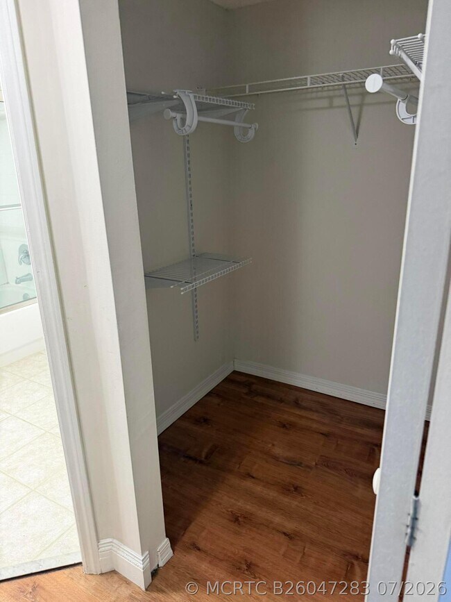 1503 Crestwood Ct S Unit 1503