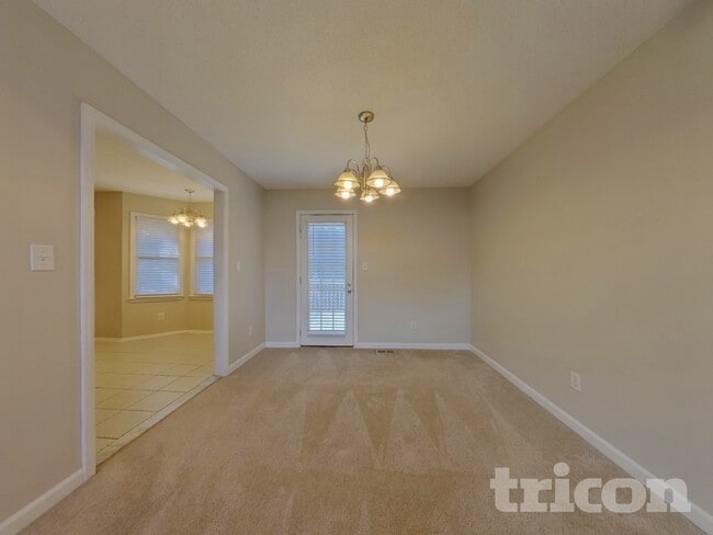 Photo - 3 Misty Ridge Pl