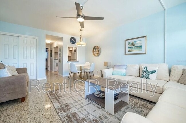 505 67th Ave Unit 4