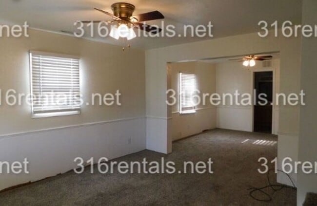 Photo - 621 Osage St