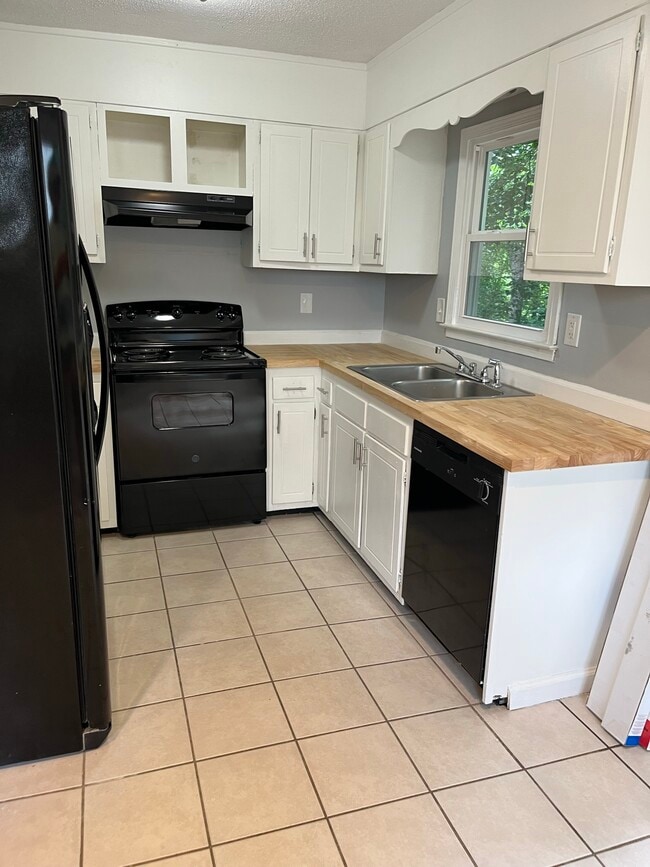Photo - 7617 Summerglen Dr