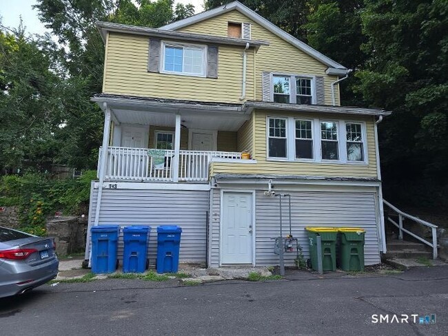 Building Photo - 103 Catherine Ave Unit 1FL
