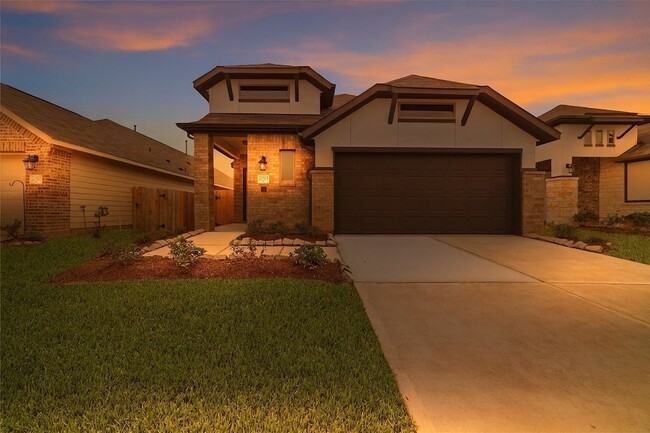 20515 Laila Manor Ln