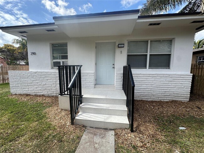 Photo - 290 NE 77th St Apartamento Unidad 1