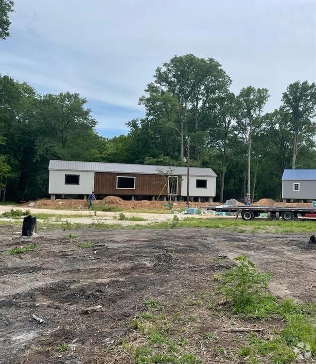 Building Photo - 342 Falling Leaf Rd Rental