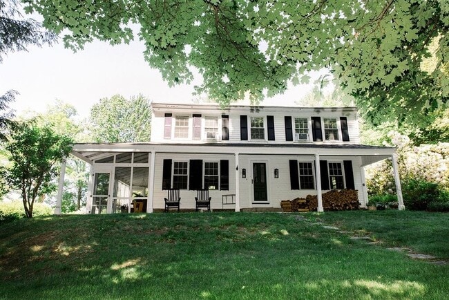 Building Photo - 199 Upland Farm Rd