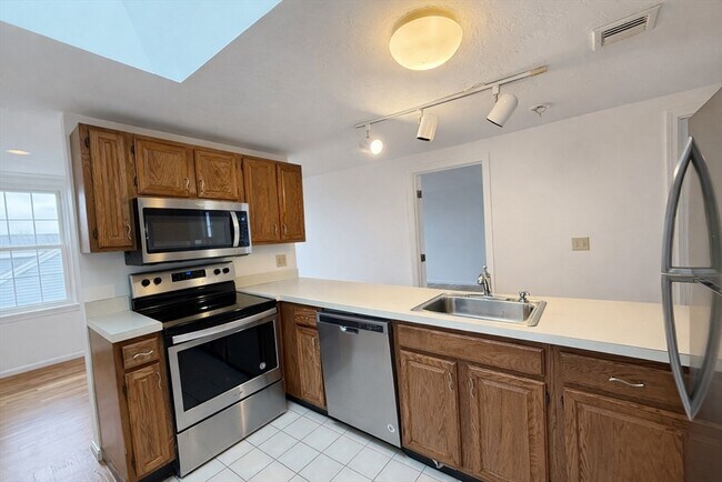 Photo - 78 Dalby St Unit 3