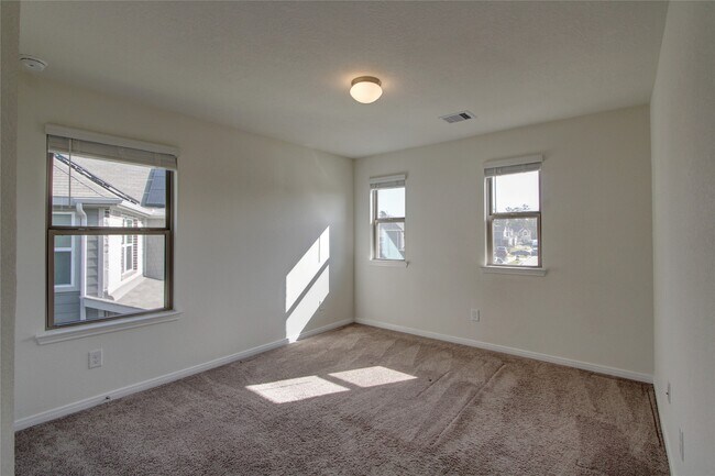 Photo - 4006 Shady Palmetto Dr