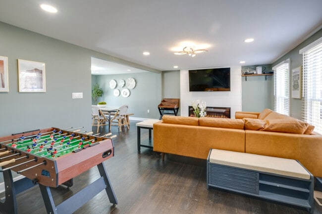 Building Photo - 500 Shelfar Pl Unit ID1383707P