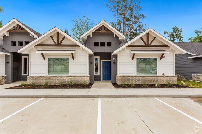Building Photo - 10317 Lake Rd Unit 12B Rental