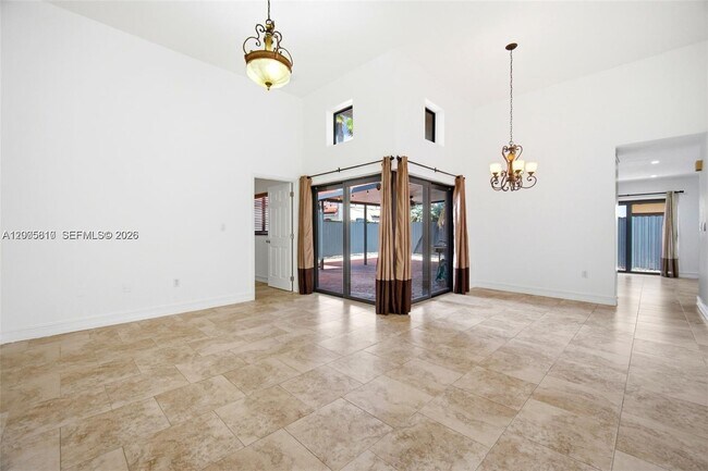 Photo - 561 SW 87th Ct