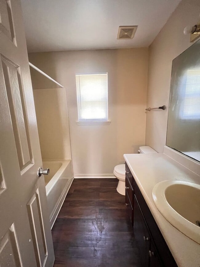 Photo - 3697 GA-24 Unidad 118B