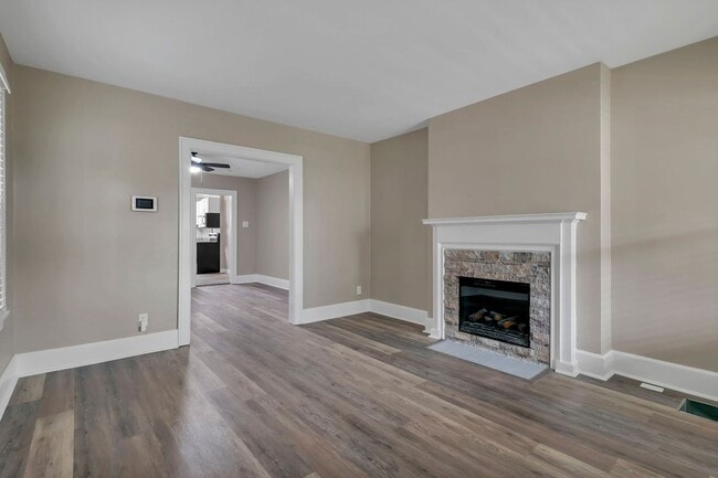 Photo - 618-620 Lilley Ave Unidad 618