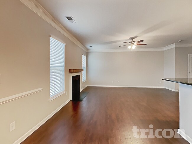 Photo - 116 Carolinian Dr