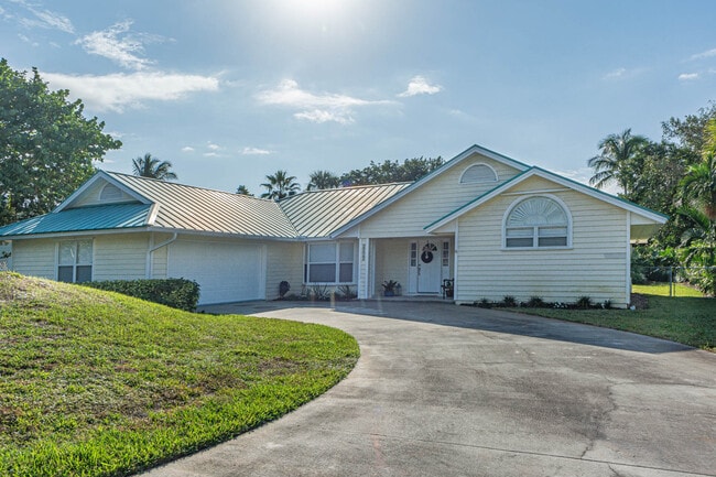 Photo - 2225 Silver Sands Ct