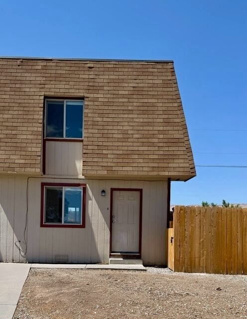 Building Photo - 3296 1/2 Lombardy Ln Unit 4
