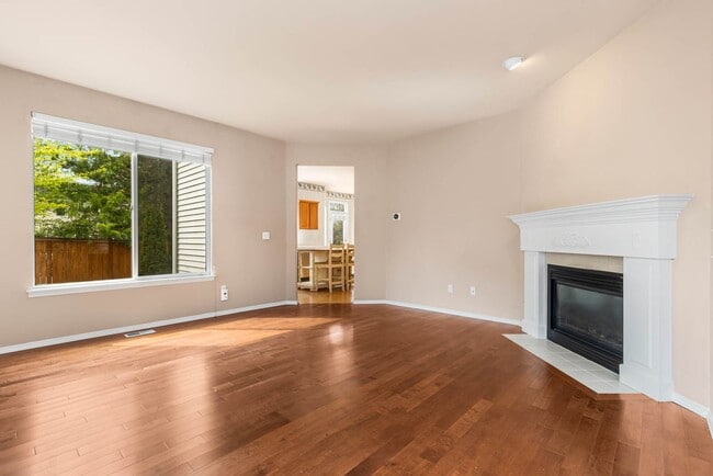 Photo - 5031 NE 4th Pl