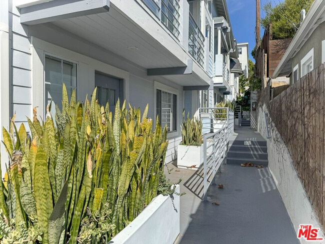 Photo - 3003 3rd St Unit 3