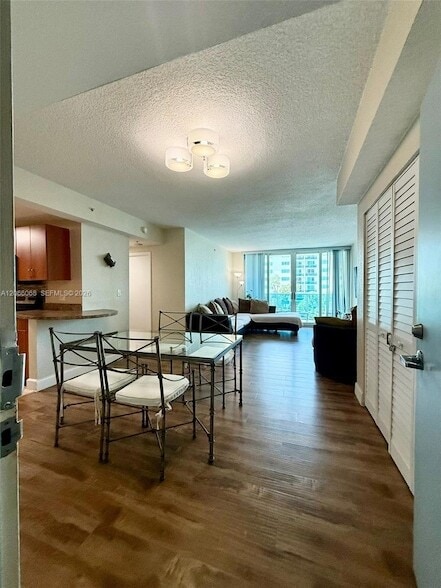Photo - 7501 E Treasure Dr Unit 3H