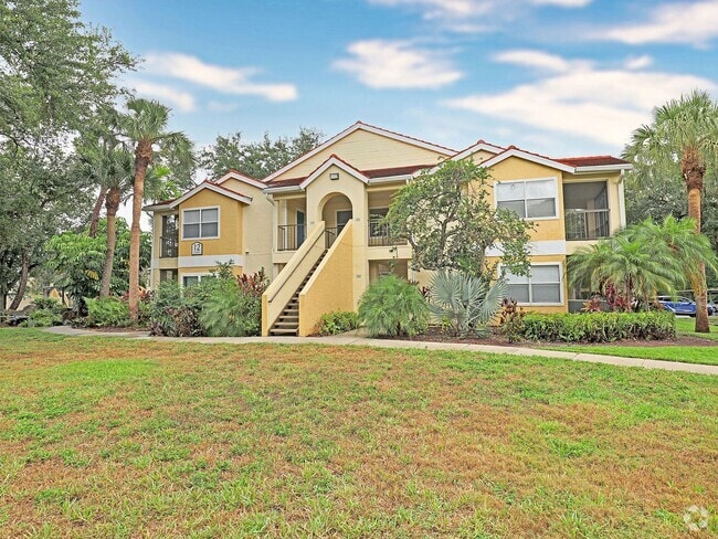 Building Photo - Venetian Palms 12591-1204 Unit 12591 Equestrian Circle, 1204 Rental