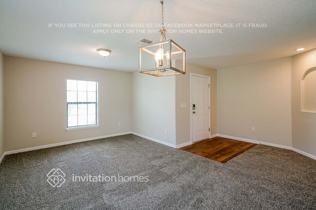 Photo - 11833 Thicket Wood Dr