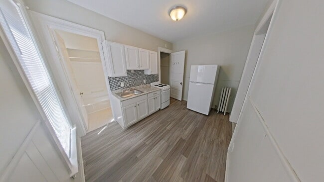 Photo - "1-Bedroom Retreat in the Heart of Mt Clemens – 650 Sq. Ft. of Cozy Living!" Unit 3