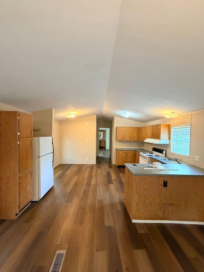 Photo - Beautiful Updated 3 Bedroom Home in Bossier