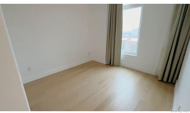 Photo - 136-18 Maple Ave Unit 10E