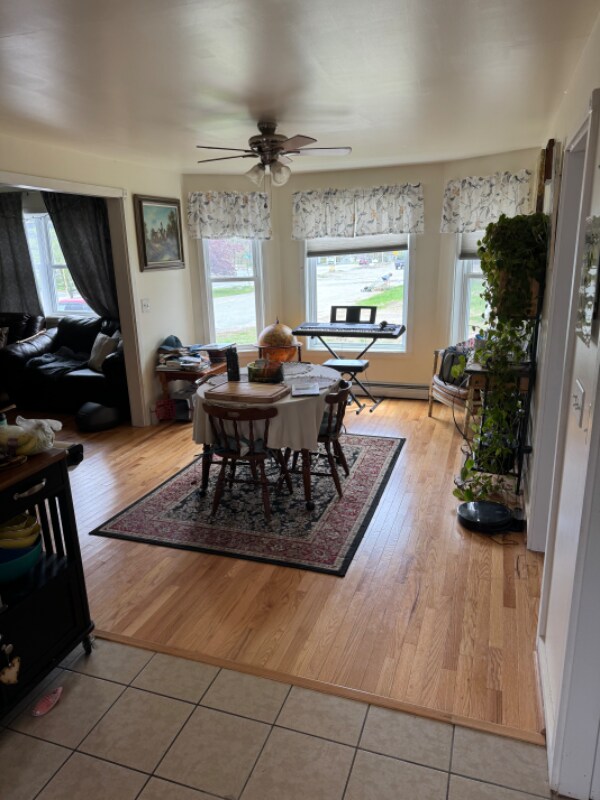 Photo - 658 Maine Ave