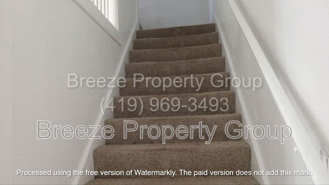 Photo - 291 E Broadway St