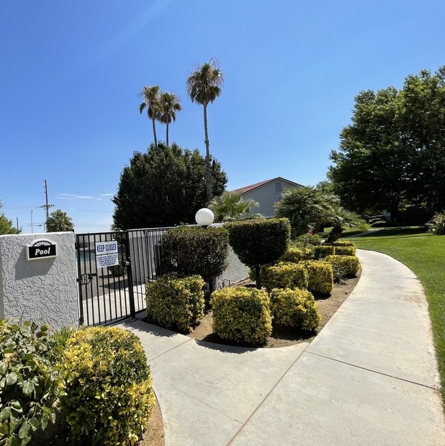 Ridgeview Village Apartments