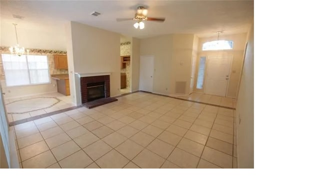 Photo - 7440 Blackthorn Dr