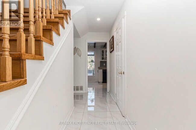 Photo - 2962 St Malo Cir