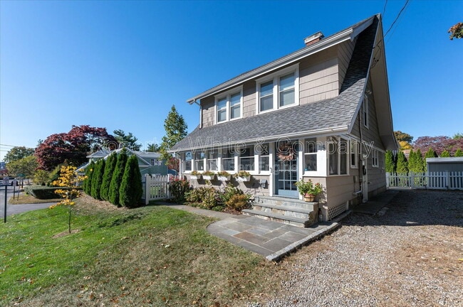 Photo - 15 Emerson St