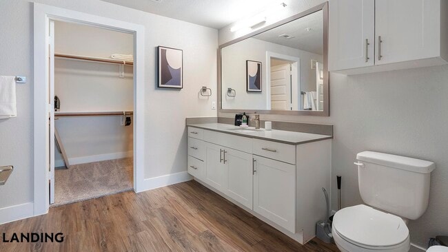 Photo - 17715 Overlook Loop Unidad 12103