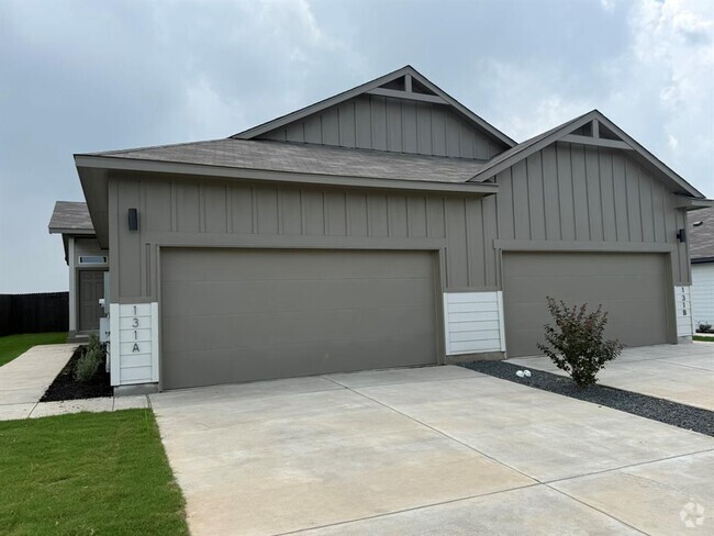 Building Photo - 131 Schrader Dr Rental