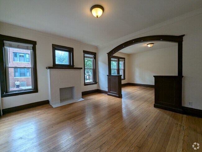 Building Photo - 2659 N Saint Louis Ave Unit 3449-1 Rental