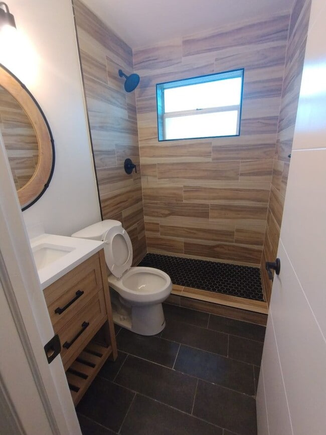 Photo - Beautifully Updated 2-Bedroom Home in Prime Location!