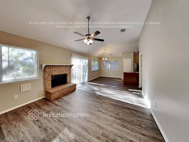 Photo - 4930 Vancouver Blvd