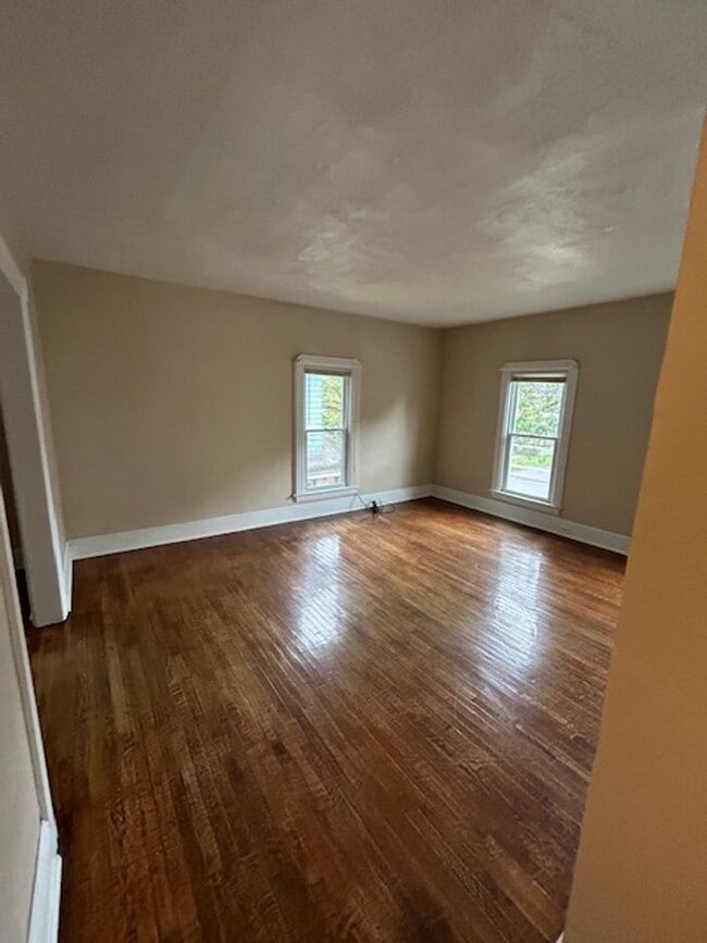 Photo - 964 Walnut St Unit B