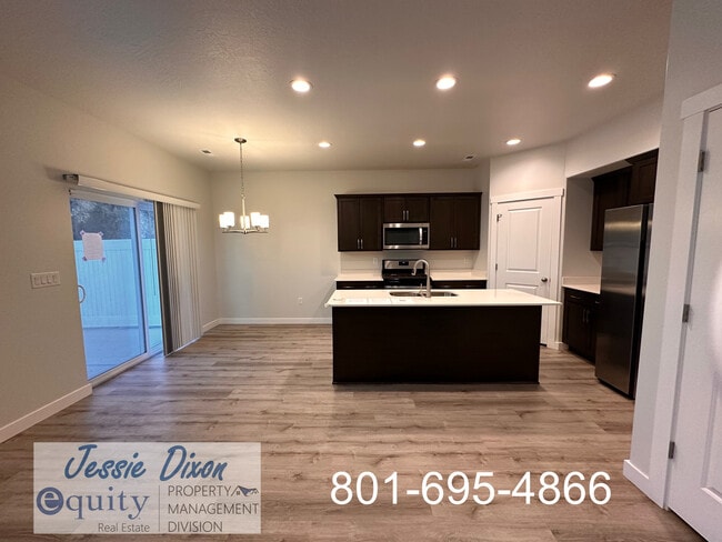 Photo - 3542 S 4250 W