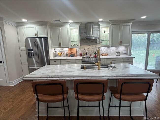 Photo - 18 Amalia Ln
