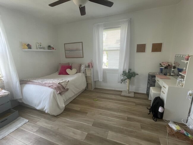 2nd flr BR - 2118 Hudson Ave