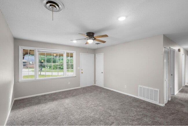 Photo - 2835 Lumpkin Rd