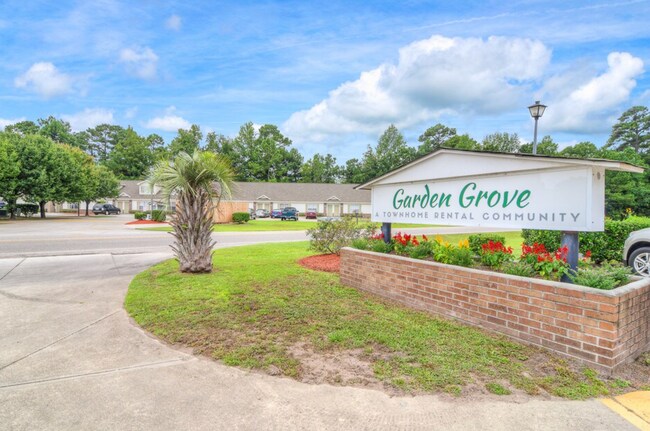 Photo - Garden Grove Townhomes