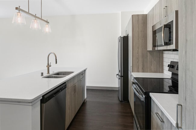 Photo - 2420 E Capitol Dr