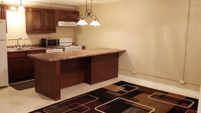 Photo - 1202 1st Ave Apartamentos