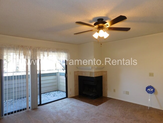 Photo - 750 Del Verde Cir
