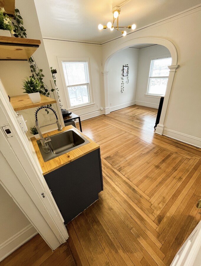 Photo - 3721 Cottage Grove Ave Unit 5