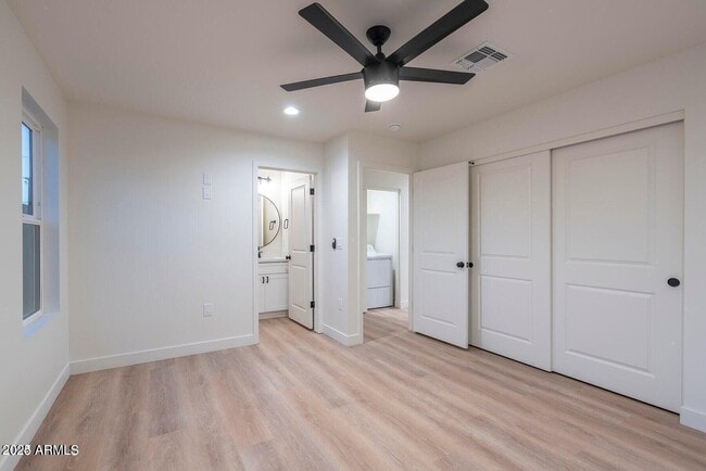 Photo - 1645 E Monroe St